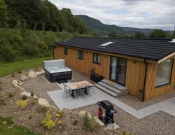 Balloch Park lodges with hot tubs in Perthshire