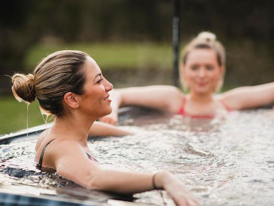 Bracken Lodge Retreats at Brackenborough Hotel hot tub lodges