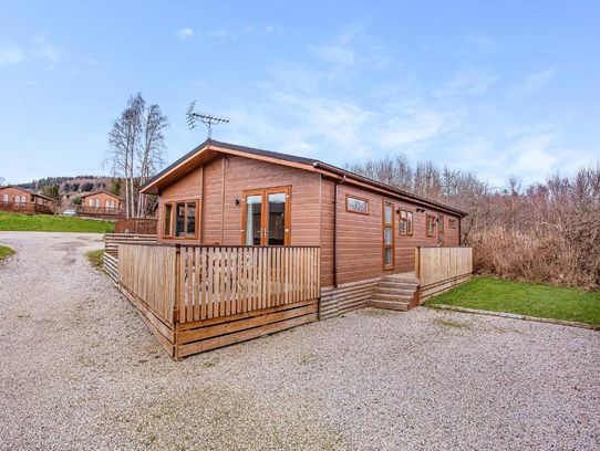 Castlewood Lodges (Strachan)