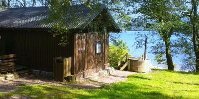 Loch Aweside Forest Cabins with hot tub
