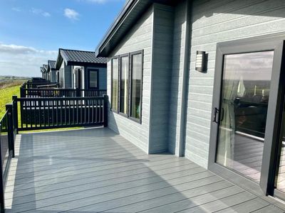 Newquay Holiday Park, lodges for rent in Cornwall
