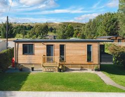 Riverview Lodges And Glamping