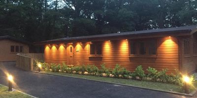 Shellow Lane Lodges, pet friendly in Cheshire