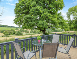 Andrewshayes Orchard Retreat