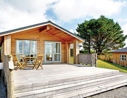 Caddy's Corner Lodges