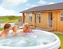 Caddy's Corner Lodges