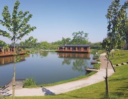 Caistor Lakes Lodges Lincolnshire