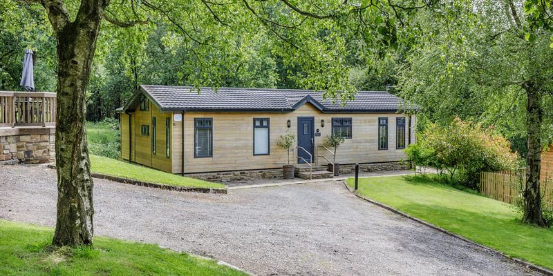 Charlesworth Lodges Derbyshire