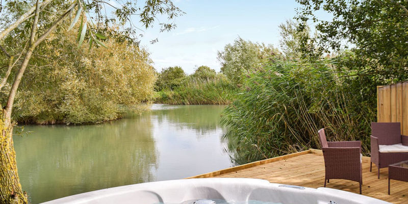 Coole Acres Fishery & Leisure Park