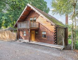 Redbrick Woodland Lodges Nottinghamshire