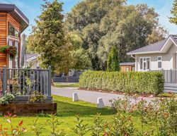 Roydon Marina Village Essex