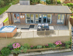 Scarborough Lodge Retrea