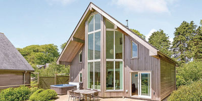 Swandown Lodges