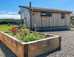 The Pond Lodges