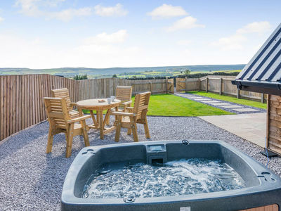 Thornton Park Farm Lodges