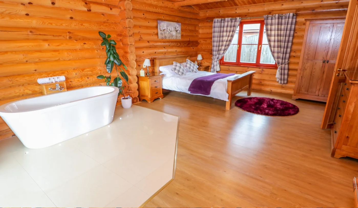 Rutland Luxury Lodges for rent with hot tubs and sauna