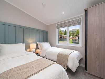 Victory Liberté twin bedroom