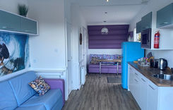 The Studio Pod - open plan kitchen, lounge and dining area