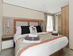 ABI Ambleside - master bedroom
