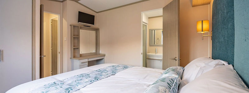 Charmouth master bedroom