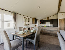 Willerby Boston dining area to kitchen