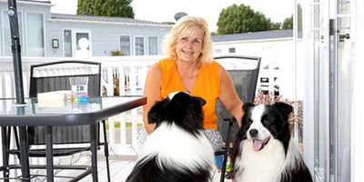 Felixstowe Beach - pet friendly park, close to the beach