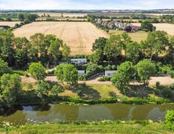 Riverside Holiday Park (Bedfordshire)