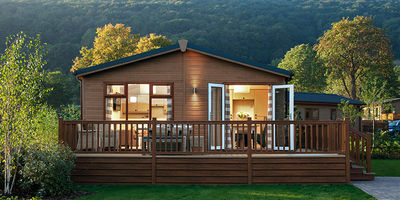 Little Moorland Farm Lodges In Chapel Allerton Somerset With Lodges