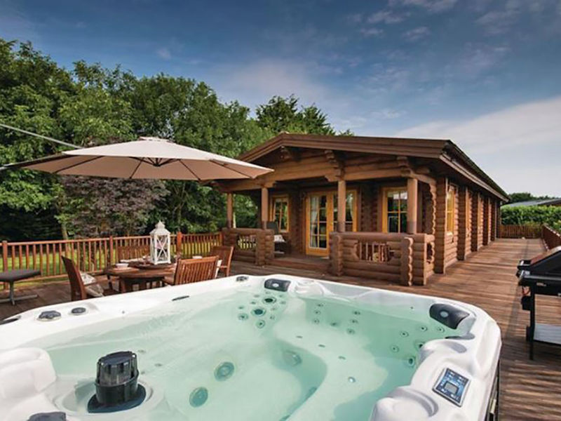 Little Eden Country Park, Bridlington with hot tubs and pet friendly