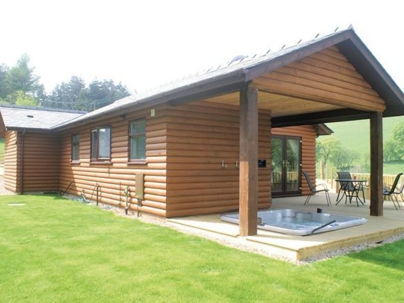Lower Fishpools Lodges 1