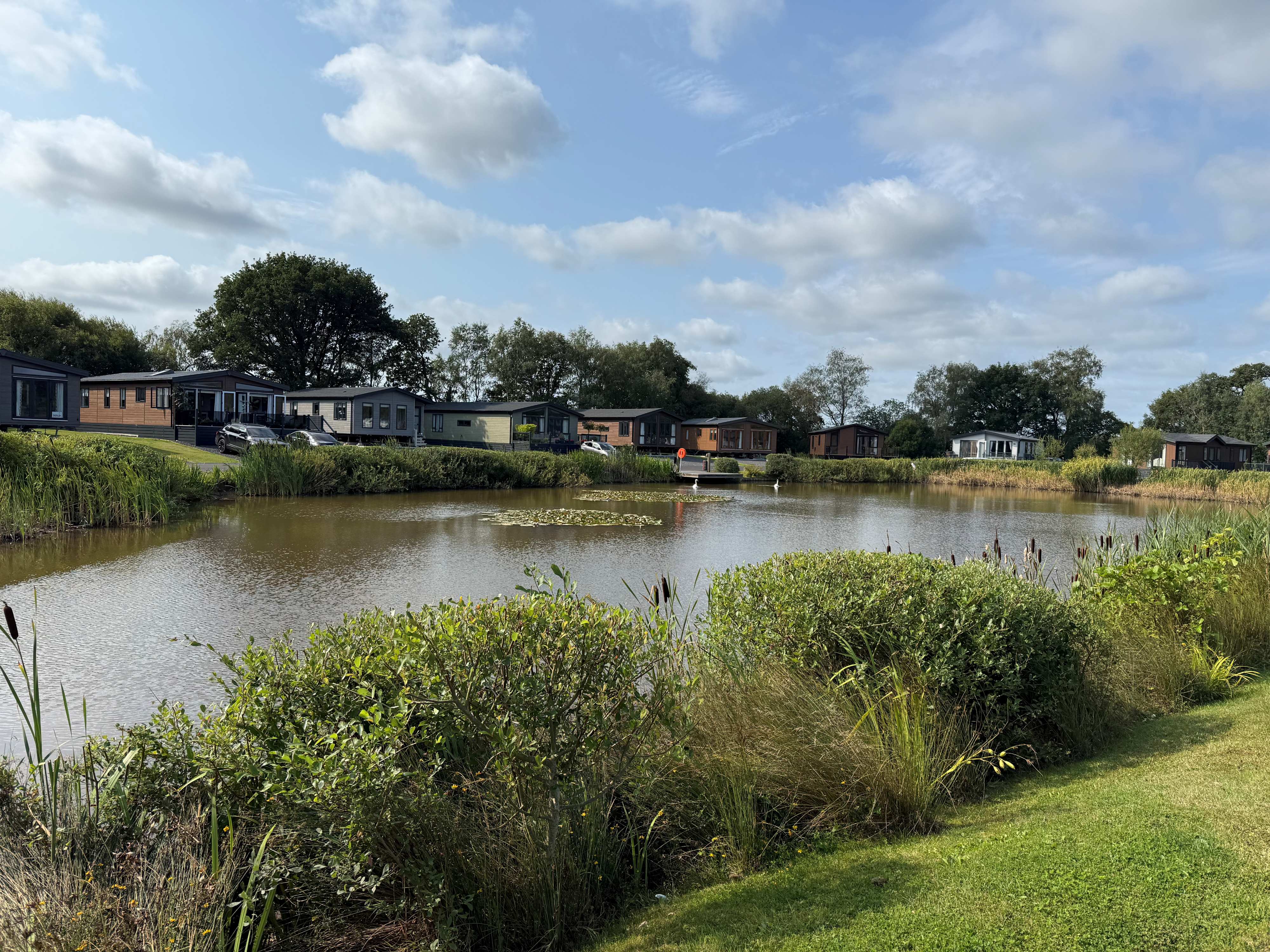 Oakmere Lodge Country Park. Lodges for sale in Cheshire