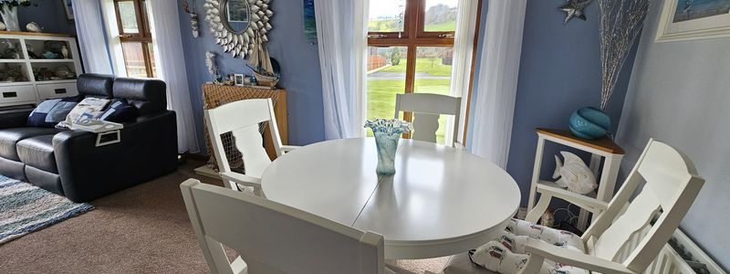 Wessex Milbourne Lodge Dining Area