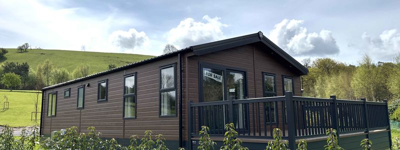 Beverley Norwood-20 Exterior
