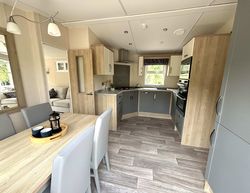 Europa Sequoia Kitchen/Dining Area