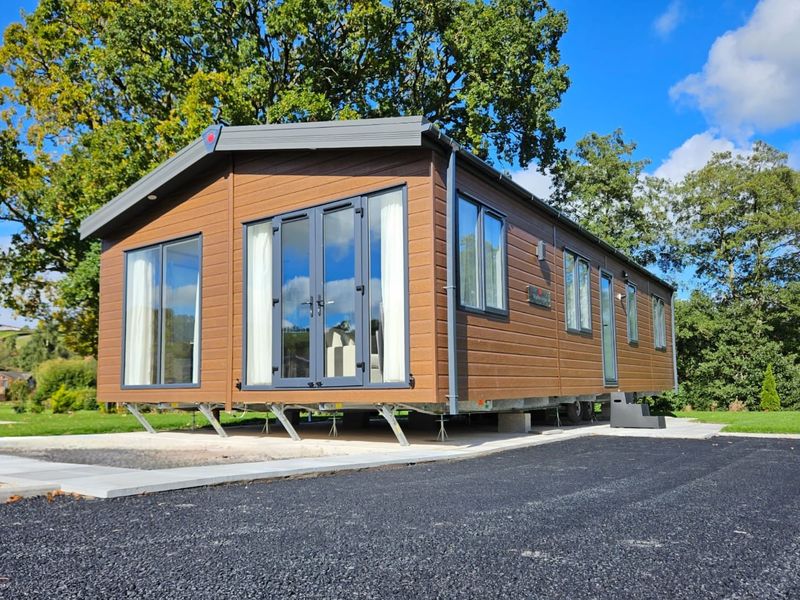 Pemberton Skydale Exterior