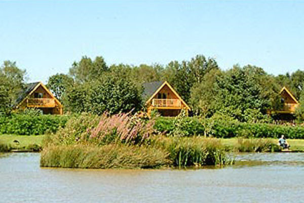 Stafford Moor Fishery Holiday Lodge Park In Devon South West