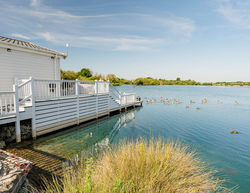 Chichester Lakeside Holiday Park Sussex
