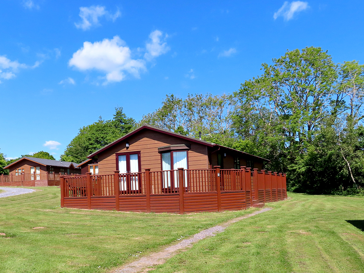 Spinney Lodge 12 Webland Country Lodges