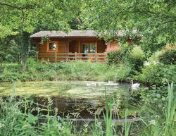 Lodges by lake
