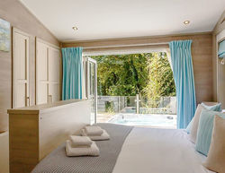 Willow Bay Country Park lodge